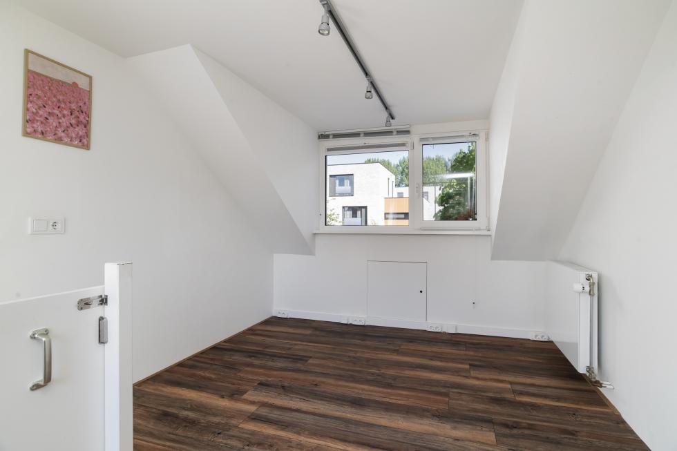 Leendert Butterstraat 20-2-13