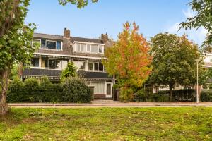 Van Ballegooijsingel 80